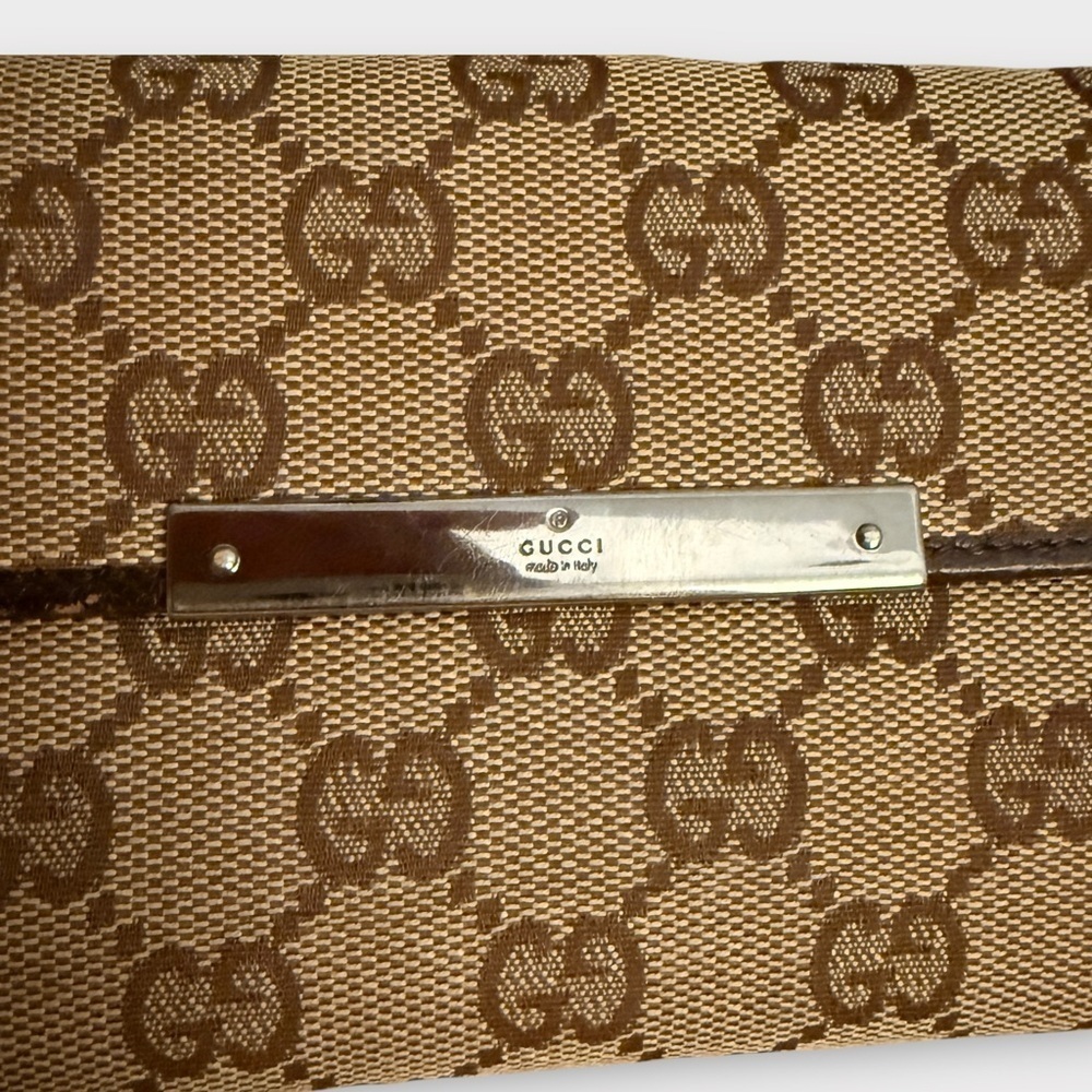Gucci GG Canvas Wallet w/ Optional Gold + Silver Chain (Authentic, COA Included) - Picture 11 of 15